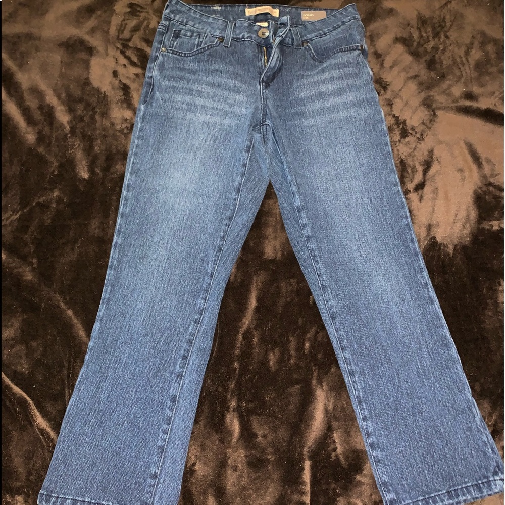 Lady’s jeans